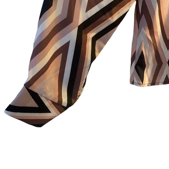 Pre Owned Women’s SHEIN Long Sleeve Blouse Top Geometric Sz Sm Fashion Comfort - Picture 2 of 8